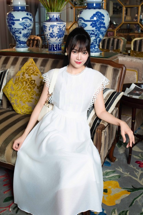 Sixdo White Organza Flared Dress